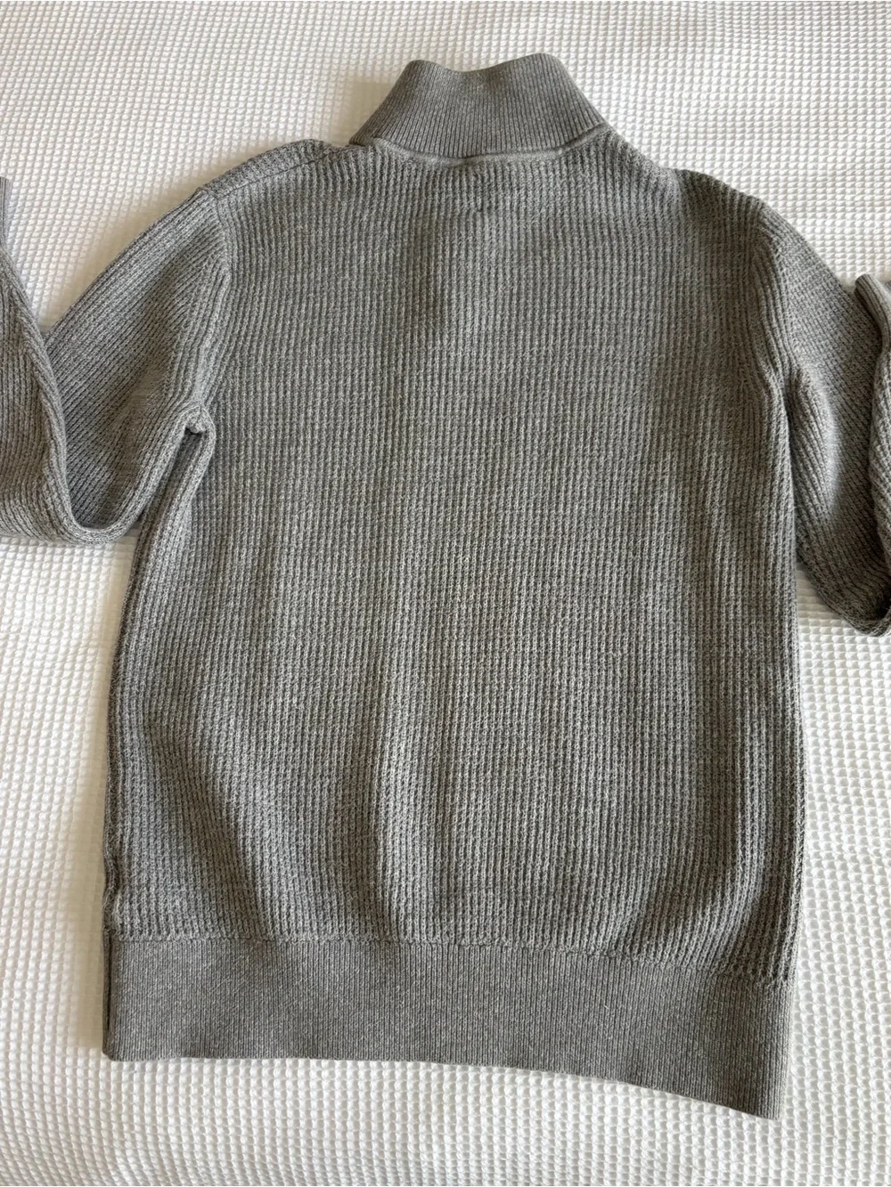 GAP Men's Light Gray Ribbed Quarter-Zip Sweater